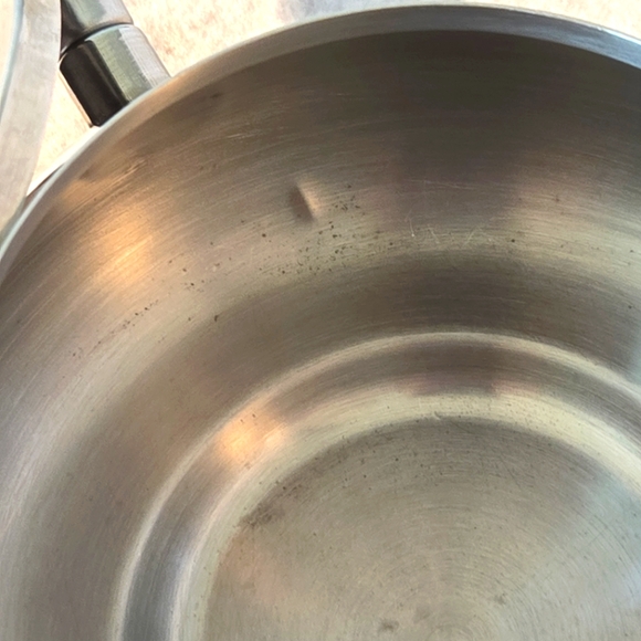 VTG 1970s Fondue Pot 7-inch Stainless Steel Pan with Wood Handle & Knob - Picture 5 of 5